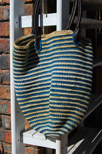 Colourful Shoulder Bag photo 3