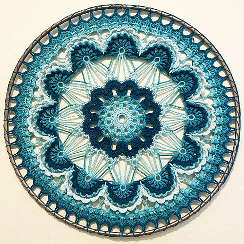 Ravelry: SEA URCHIN Mandala pattern by Vio Vieux