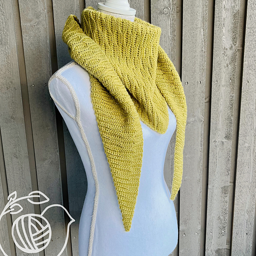 Ulrika Triangle Scarf