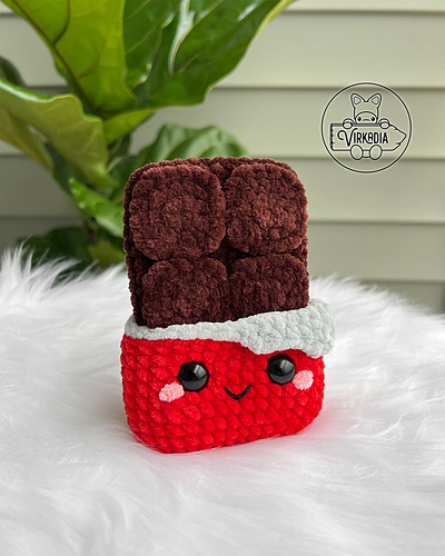 Chocolate Bar Cutie photo 2
