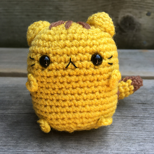 Chubby cat amigurumi photo 7