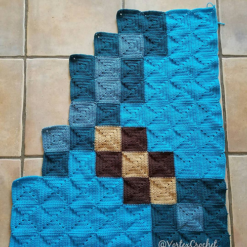 Ravelry VortexCrochet's Minecraft Blanket Steve & Creeper