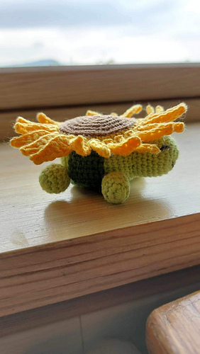 Turner The Turtle Pattern sold separately, not included in this purchase. This pattern is only for the sunflower shell.