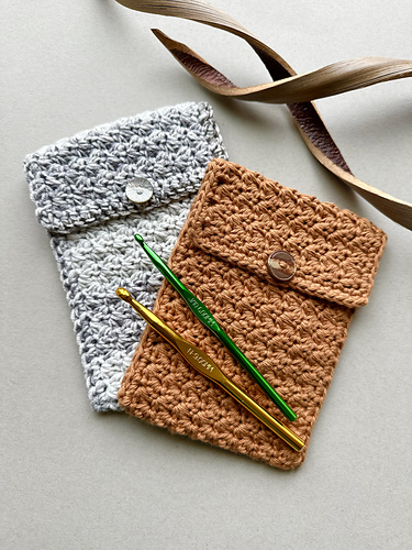 Suzette Hook Pouch (large) photo 5