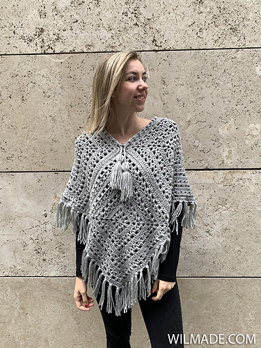 Tulip Square Poncho photo 4