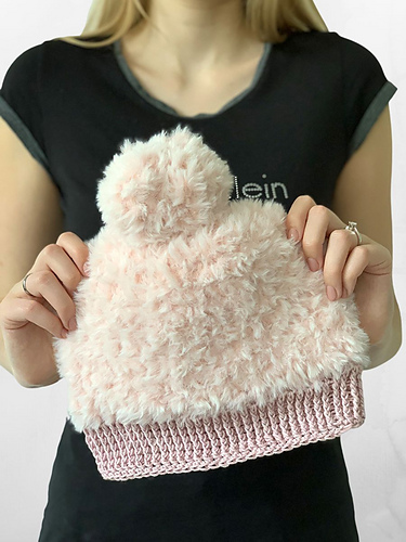 Fluffy Winter Hat photo 1