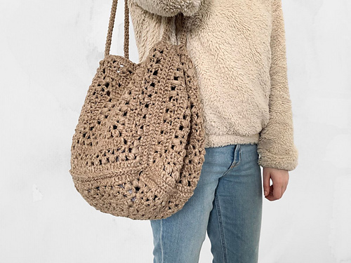 Tulip Square Tote photo 3