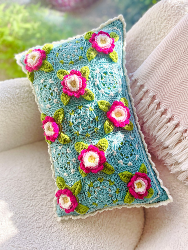 Primrose Cushion 7322