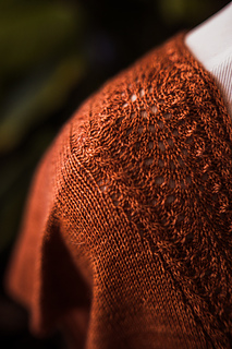 "Copper Fox" sample knit by @lonewolf_knits