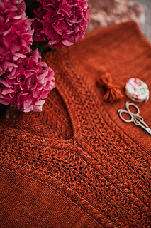 "Copper Fox" sample knit by @lonewolf_knits