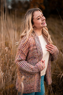 Model is wearing a size 41" with 7" positive ease