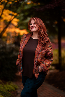 Model is wearing a size 51" with 4" positive ease