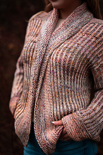 Model is wearing a size 41" with 7" positive ease