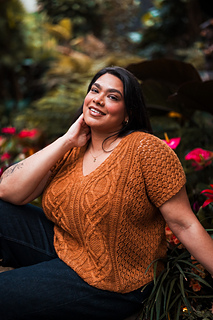 Model wearing size 52" with 6" ease © Wool & Pine