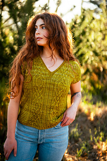 Model wearing size 41" with 4" ease © Wool & Pine