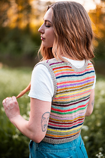 Model wear size 36" with 2" positive ease 
© Wool & Pine