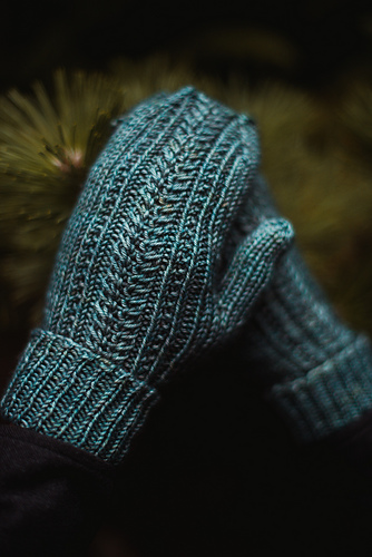 Ras Mittens By Moss Copenhagen - Oatmeal main image 0