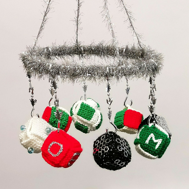 Borromean Baubles
