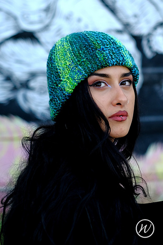 Sidelengs snuing: Lue - Woolly Wormhead