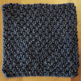 18st x 27 rws using Holst Garn Tides held double.