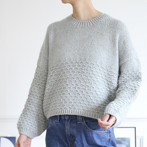 Ravelry: Flocon Sweater pattern by Rui Yamamuro