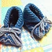 Granny Style Baby Booties pattern 
