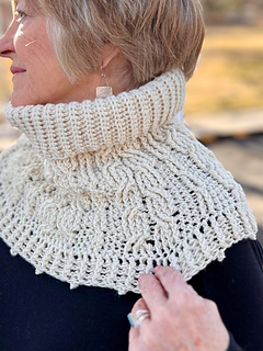 Shown in Yarn Citizen Unity Worsted in Natural