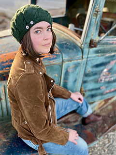 Shown in Unity Worsted in Bristlecone