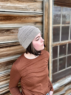 Shown in Harmony DK in Sand