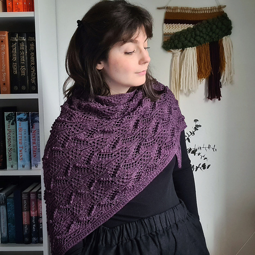 Telesto shawl photo 1