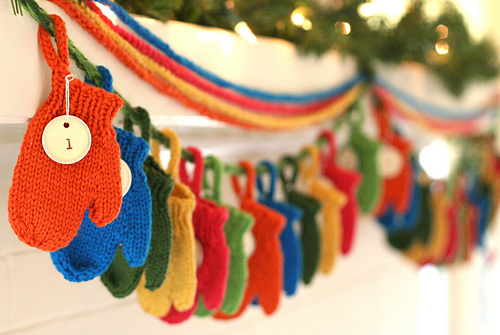 Smitten (a Holiday Garland)