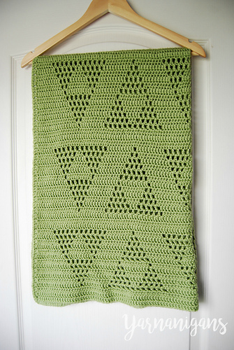 Triangle "Triforce" Motif Baby Blanket photo 2