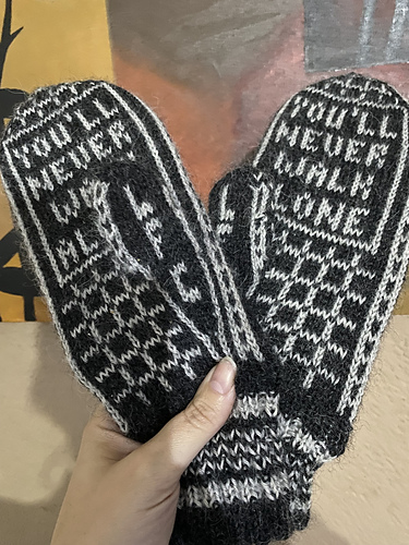 Liverpoolvotter - byYarnaticallymagic