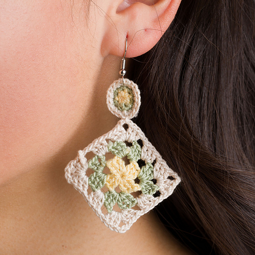 Granny Square Earrings photo 2