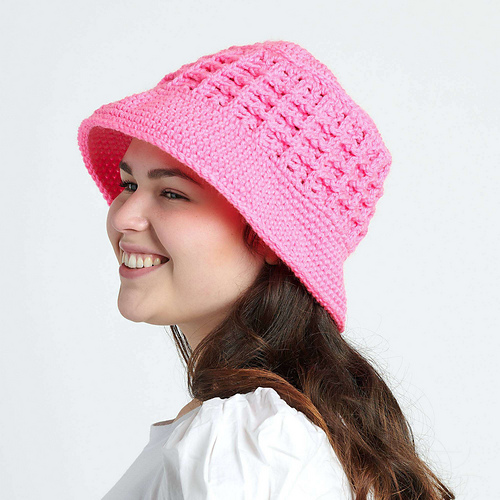 Ravelry Bucket of Waffles Hat pattern by Yarnspirations Design Studio