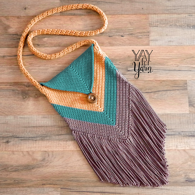 Ravelry: Fringed Chevron Purse pattern by Yay For Yarn Patterns