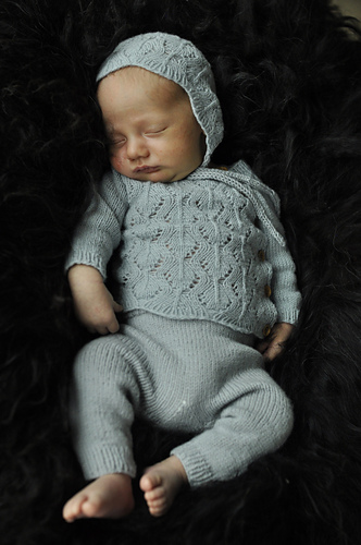 Lille spire-hentesett - Yndestrikk Design