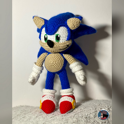 Amigurumi Blue Hedgehog - Jeanna Giorgi - CaptainCrochetFR