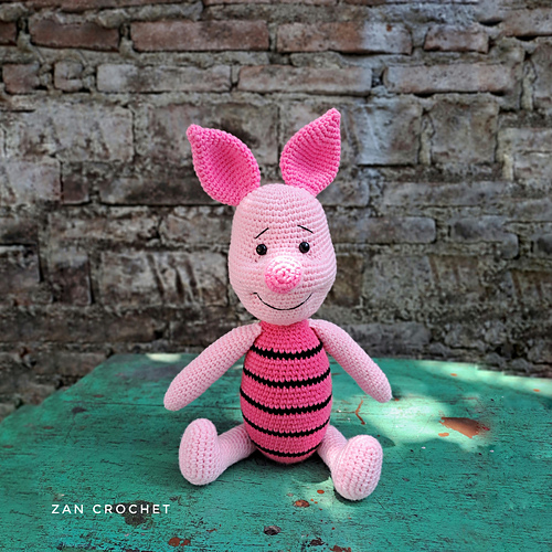 Ravelry: Piglet the pig pattern by zan Merry