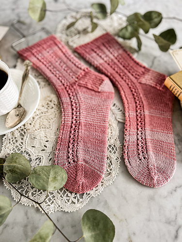 Clinch Cover - Lauren Rad