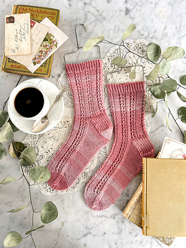 Clinch Cover - Lauren Rad