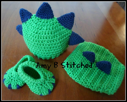Dinosaur Baby Hat and Diaper Cover Set photo 1