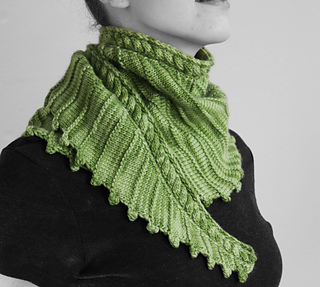 Ravelry: Ferns and Feathers pattern by Kirsten McIntosh