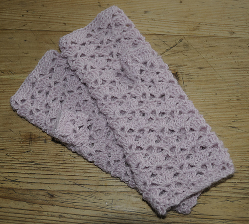 Hermione Shell Mittens photo 11
