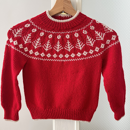 Pine Sweater photo 6