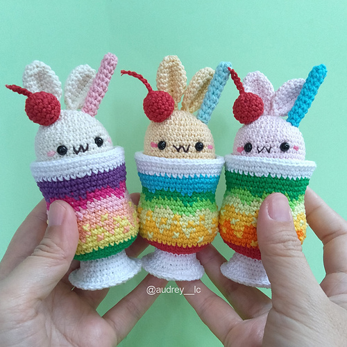 Bunny Rainbow Float