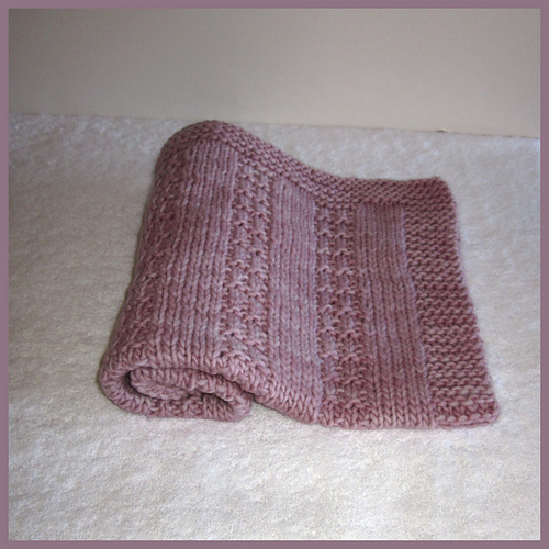 Ravelry Newborn baby blanket...again pattern by Altadena Green