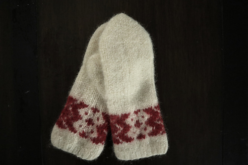 Ravelry: Sápmi pattern by Amalie Bornø