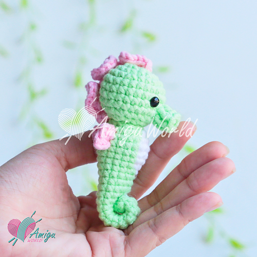 Tiny Seahorse Keychain