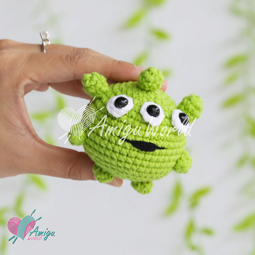 Little Green Alien